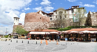Ankara kalesi surlarındaki restorasyon ve güçlendirme çalışmaları tamamlandı