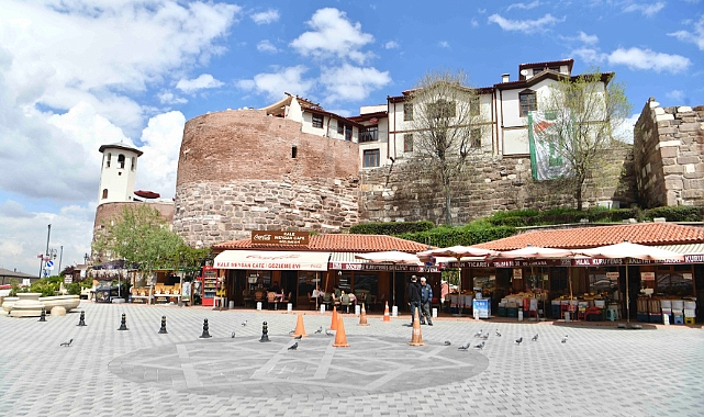 Ankara kalesi surlarındaki restorasyon ve güçlendirme çalışmaları tamamlandı