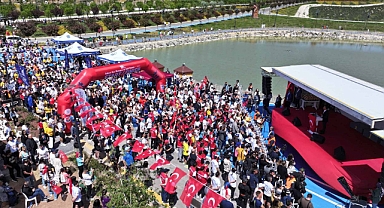 Gençlik ve Spor Bayramı Başkent’in dört bir yanında coşkuyla kutlandı