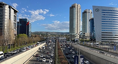 Ankara'da trafiğe kayıtlı araç sayısı rekor düzeyde arttı