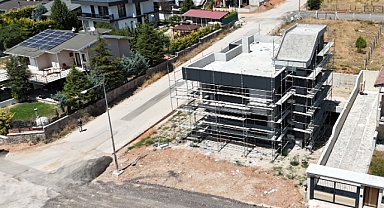 Beytepe’de bulvara yakın 500 m² natamam ofis binası satışa sunuldu