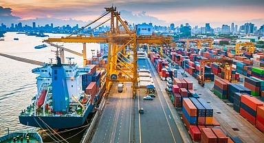Türk Eximbanktan ilk yarıda 25,4 milyar dolarlık ihracat desteği