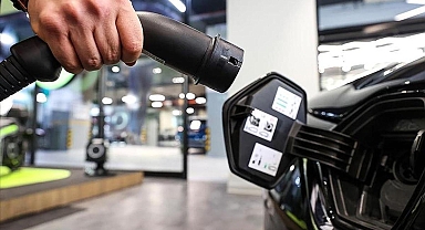 Türkiyede elektrikli araç şarj altyapısı ağustosta artış gösterdi