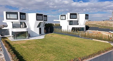 Ankara İncek’te inşaatı yapılan Miami Villaları satışa sunuldu