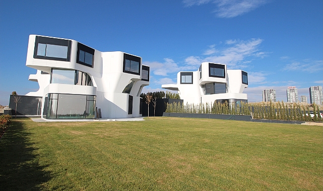 Ankara İncek’te inşaatı yapılan Miami Villaları satışa sunuldu