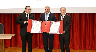 Ankara Üniversitesi Diş Hekimliği Fakültesi TÜSKA akreditasyon belgesi aldı