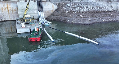 Ankara Çamlıdere barajındaki dip sular yüzer pompa sistemiyle alınıyor