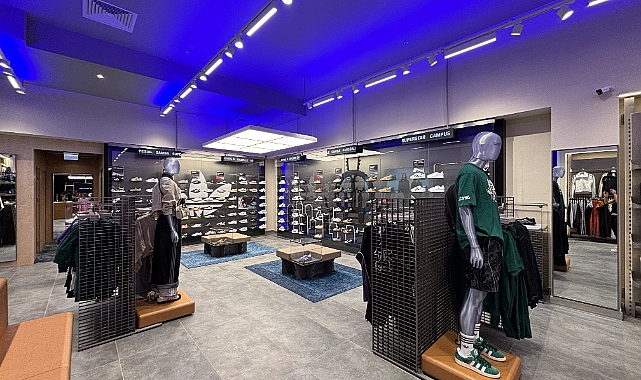 adidas Originals’ın Ankara’daki ilk mağazası ANKAmall’da açıldı