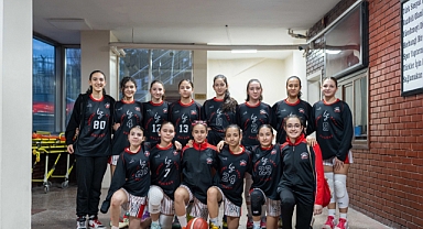 Başkent İz Spor Kulübü U16 Kız Takımı B Ligi’nde Ankara ikincisi oldu