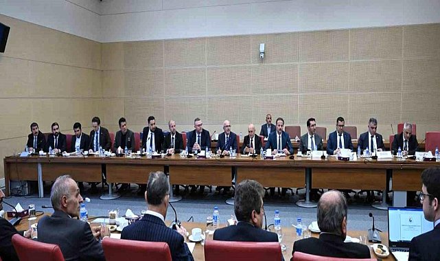 İnşaat sektörünün geleceği Ankara'da masaya yatırıldı