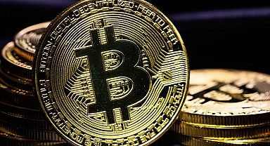 Bitcoin kritik eşiği aştı: Gözler ABD'deki kripto düzenlemesinde