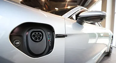 Elektrikli ve hibrit otomobiller pazarda yüzde 50’yi geçti