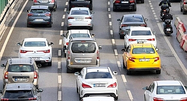 Trafiğe kayıtlı araç sayısı nisanda arttı