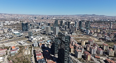 Ankara'nın batı aksında inşa edilen büyük konut projelerine göç başlayacak
