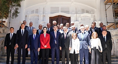 Bakan Kurum, Türkiye Bankalar Birliği Yönetim Kurulu üyeleriyle bir araya geldi