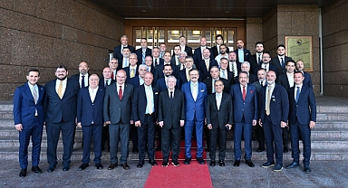 Fenerbahçe Başkan Adayı Aziz Yıldırım Ankara iş dünyası ile buluştu