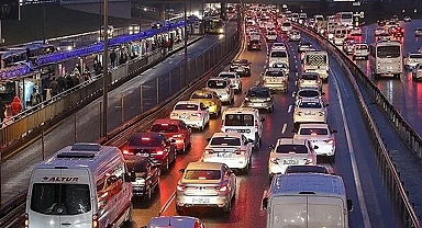 Trafik sigortasına zam geldi: Ödeme yapmayan yola çıkamayacak
